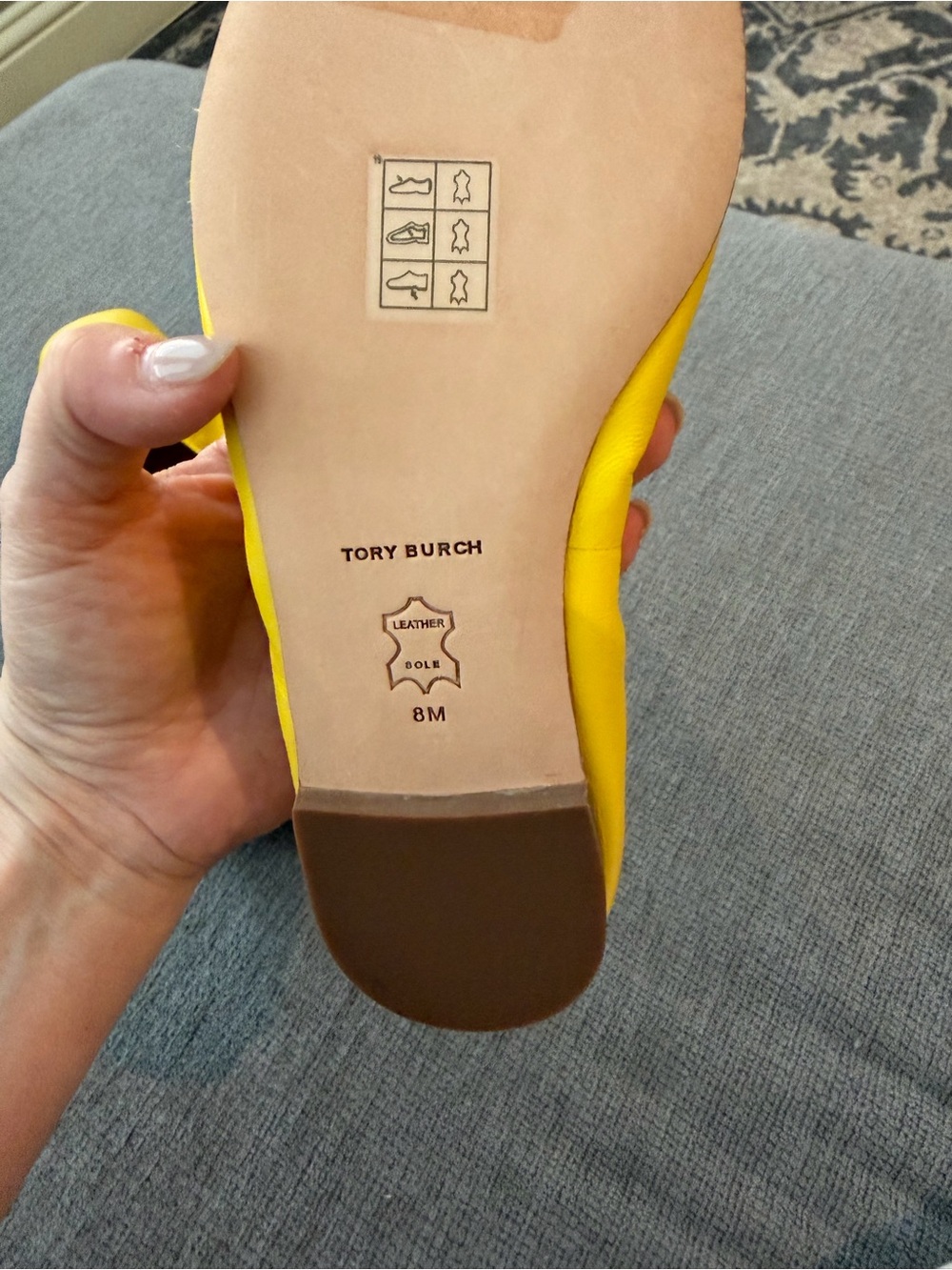 Tory Burch Yellow Ballet Flats with Bow, sz. 8 - Picture 4 of 4